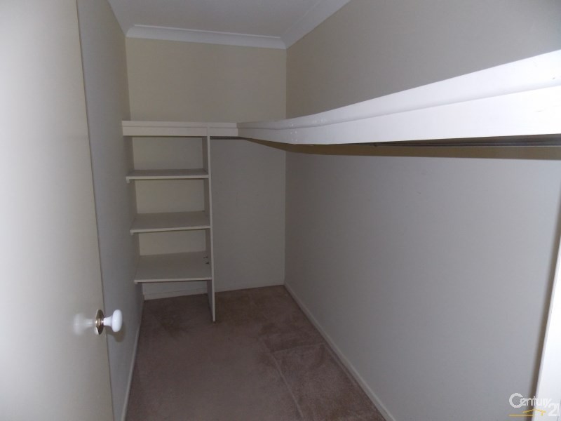 27 Plover Place, Tweed Heads West NSW 2485