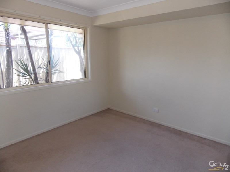 27 Plover Place, Tweed Heads West NSW 2485