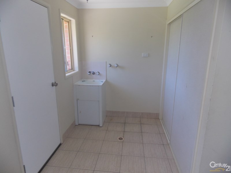 27 Plover Place, Tweed Heads West NSW 2485