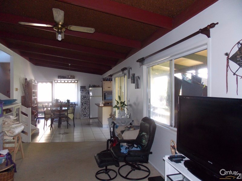 6 Lalina Avenue, Tweed Heads West NSW 2485