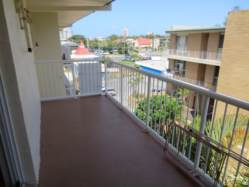 9/18-20  Garrick Street, Coolangatta QLD 4225