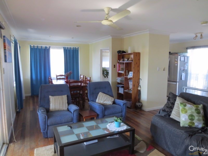 227 Kennedy Drive, Tweed Heads West NSW 2485