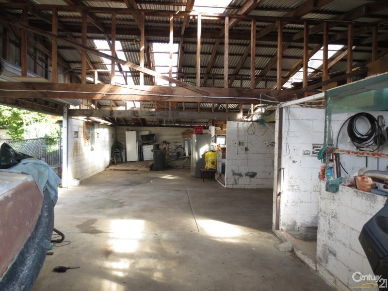 227 Kennedy Drive, Tweed Heads West NSW 2485