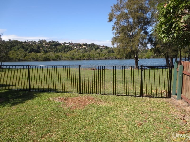 131a Sunset Blvd, Tweed Heads West NSW 2485