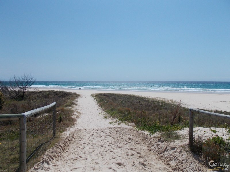 11/222 Pacific Pde, Bilinga QLD 4225