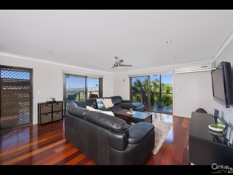 2/13 Sequoia Court, Banora Point NSW 2486