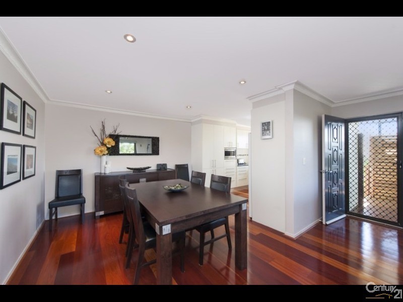 2/13 Sequoia Court, Banora Point NSW 2486