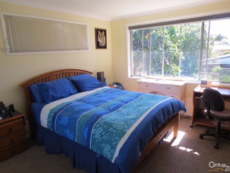 227 Kennedy Drive, Tweed Heads West NSW 2485