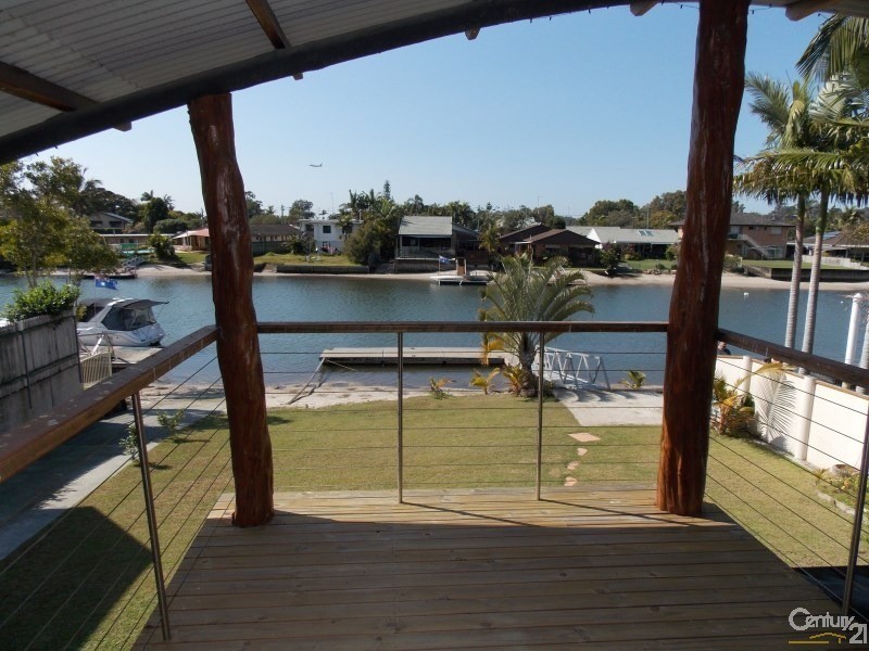 9 Gollan Drive, Tweed Heads West NSW 2485