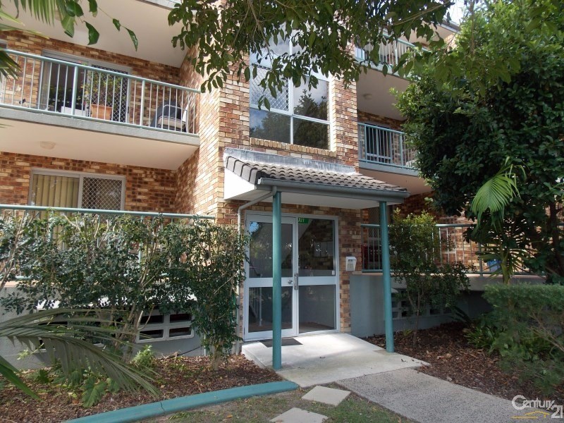 6/17 Korina Ave, Coolangatta QLD 4225