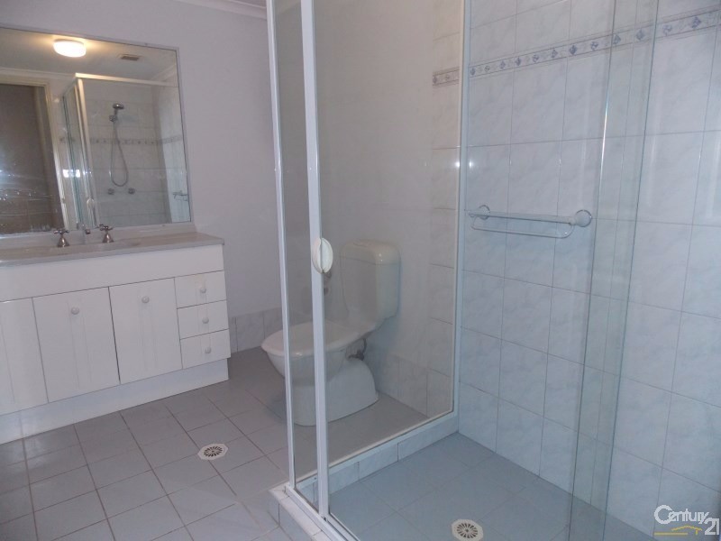 6/17 Korina Ave, Coolangatta QLD 4225