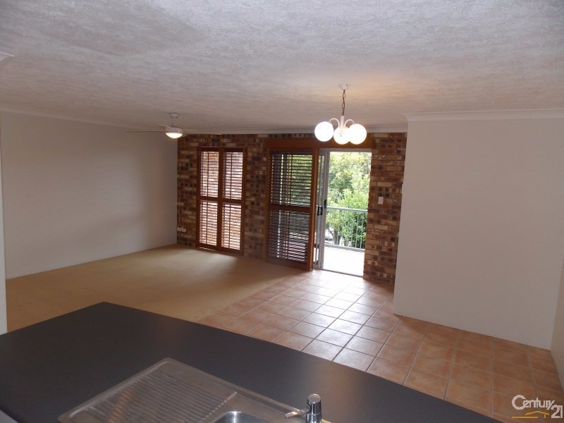 6/17 Korina Ave, Coolangatta QLD 4225