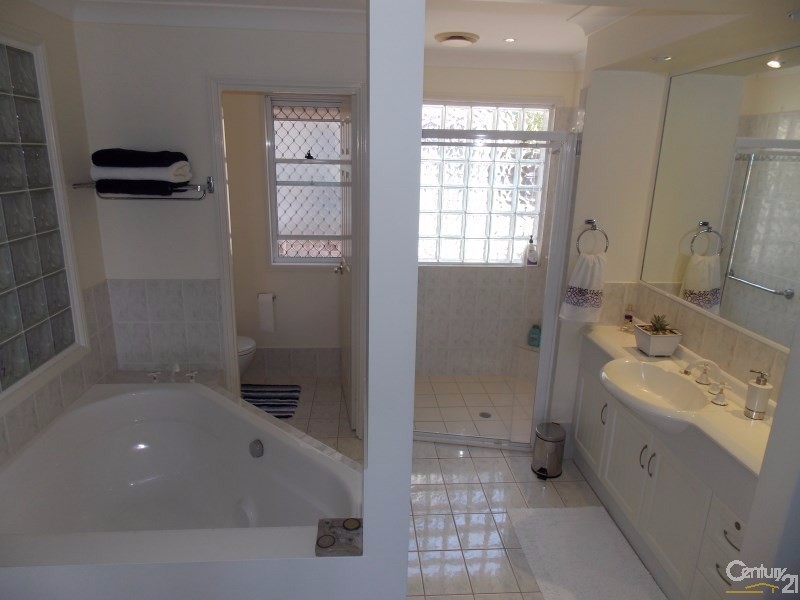 16 Quayside Court, Tweed Heads NSW 2485