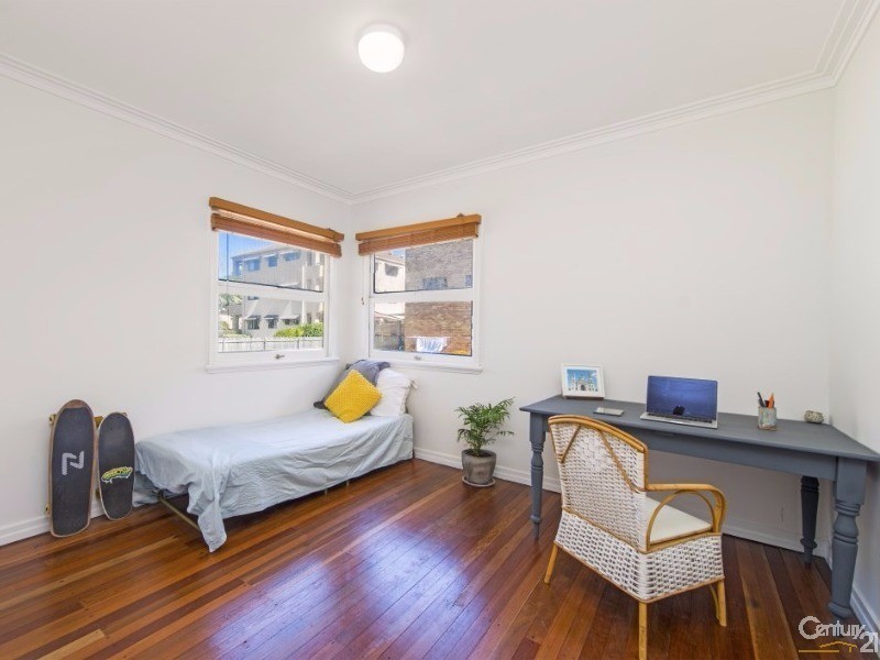 59 Stapylton Street, Coolangatta QLD 4225