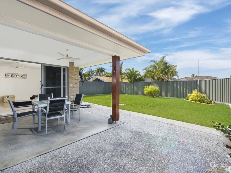 5 Gollan Drive, Tweed Heads West NSW 2485