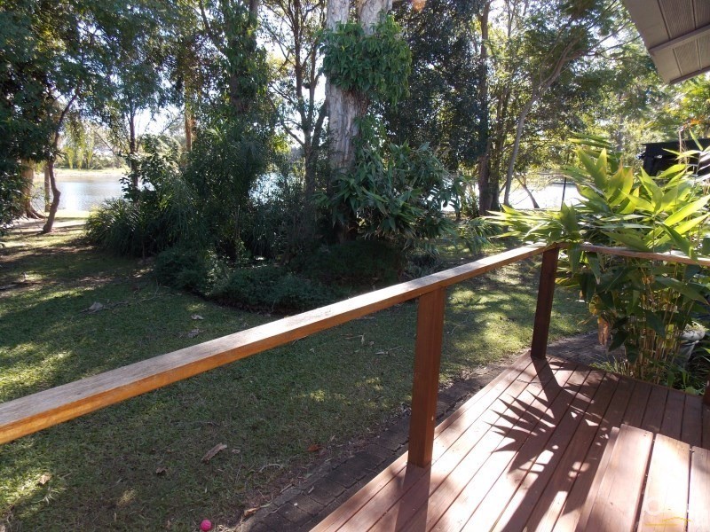 2/56 Laguna Ave, Palm Beach QLD 4221