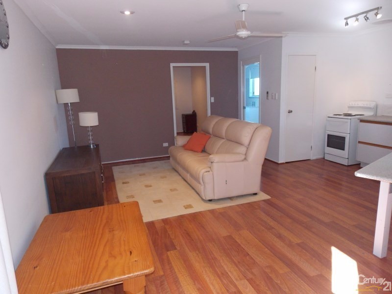 2/56 Laguna Ave, Palm Beach QLD 4221