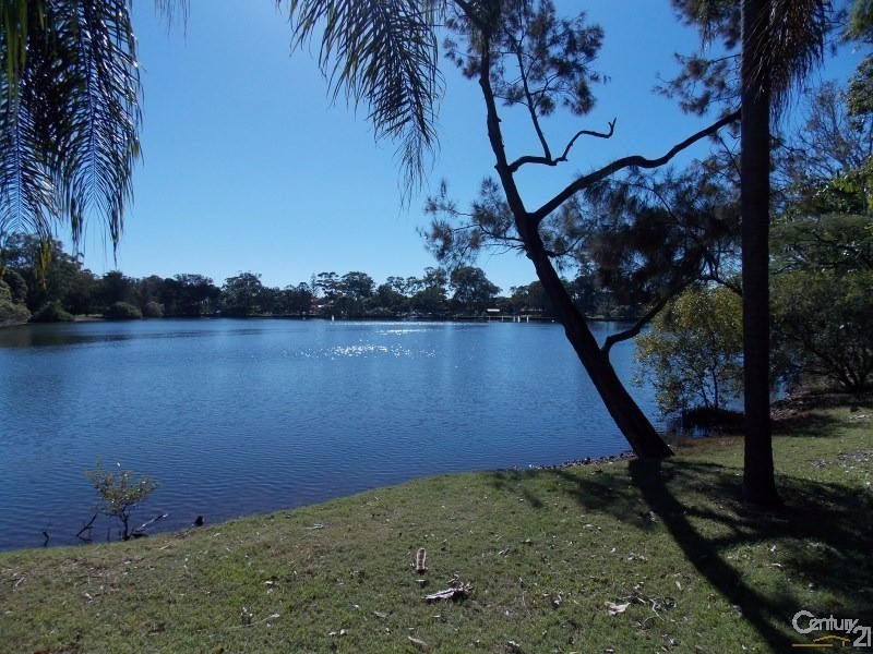 2/56 Laguna Ave, Palm Beach QLD 4221