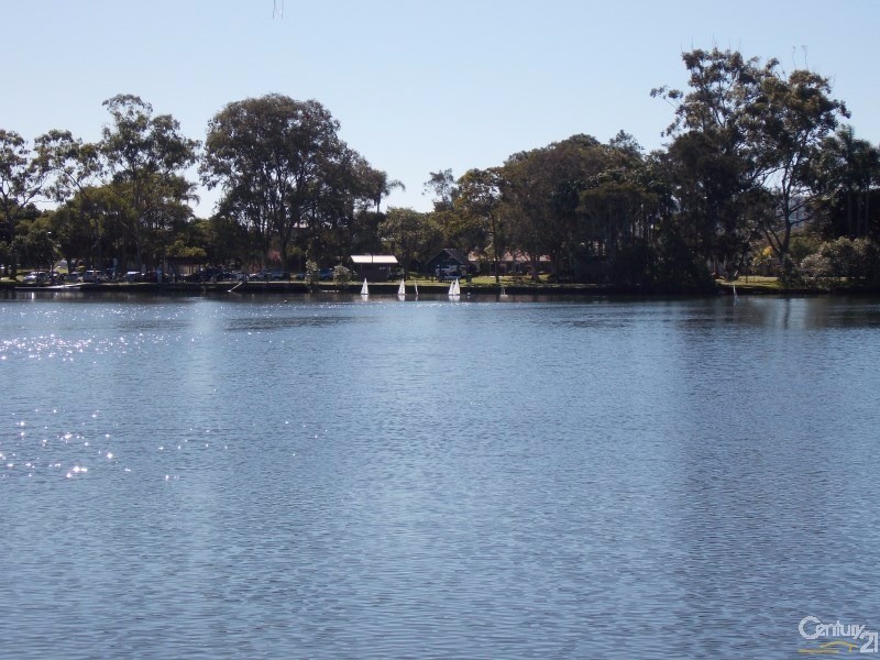 2/56 Laguna Ave, Palm Beach QLD 4221