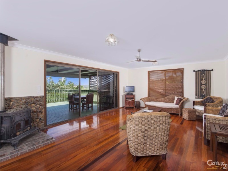 21 Cominan Avenue, Banora Point NSW 2486