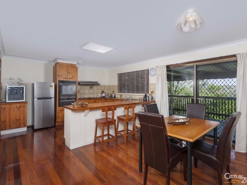 21 Cominan Avenue, Banora Point NSW 2486