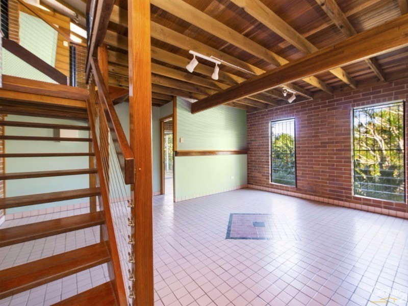 79 Bimbadeen Avenue, Banora Point NSW 2486