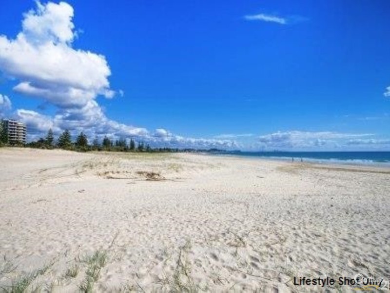 7/4 Johnston Street, Bilinga QLD 4225