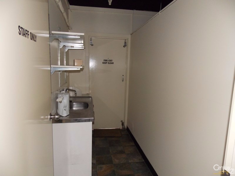 2/13 Griffith Street, Coolangatta QLD 4225