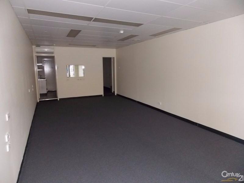 2/13 Griffith Street, Coolangatta QLD 4225