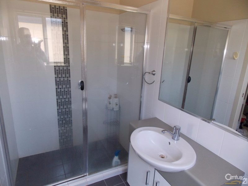 1/48 McLean Street, Coolangatta QLD 4225