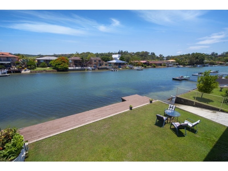 76 Jacaranda Avenue, Tweed Heads West NSW 2485