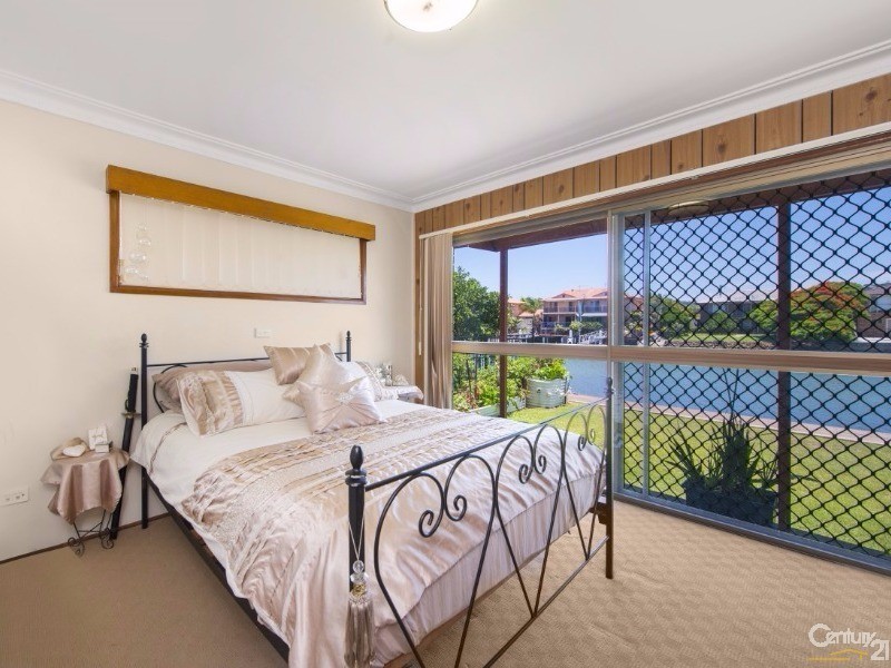 76 Jacaranda Avenue, Tweed Heads West NSW 2485