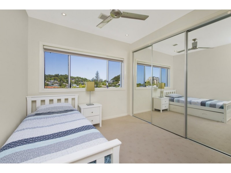 8/50 Dutton Street, Coolangatta QLD 4225