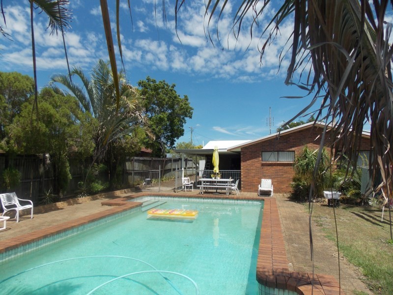 64 Riviera Avenue, Tweed Heads West NSW 2485