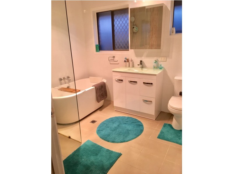 2/8 Shearwater Parade, Tweed Heads NSW 2485