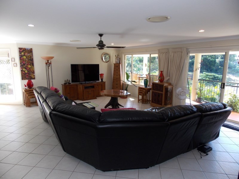 5 Dromara Court, Banora Point NSW 2486