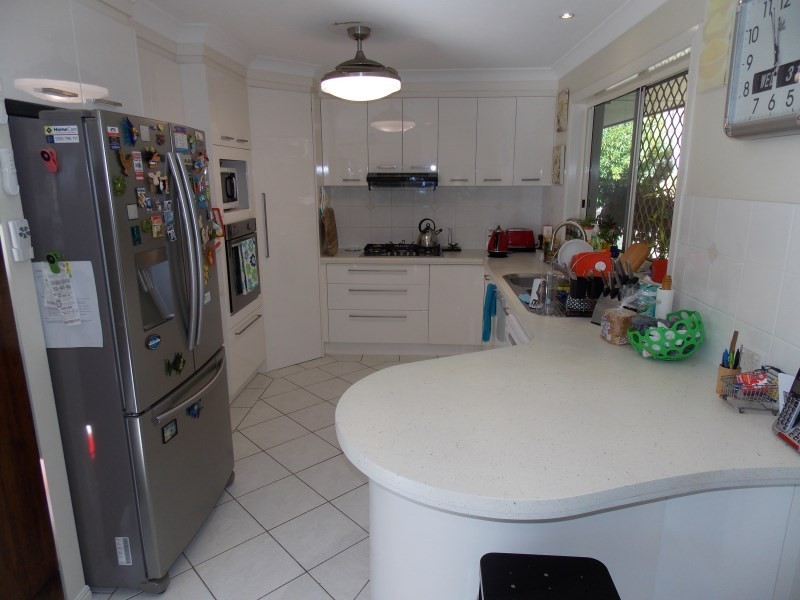 5 Dromara Court, Banora Point NSW 2486
