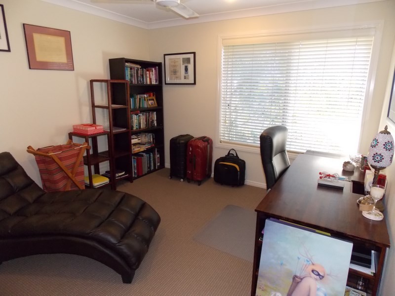 5 Dromara Court, Banora Point NSW 2486