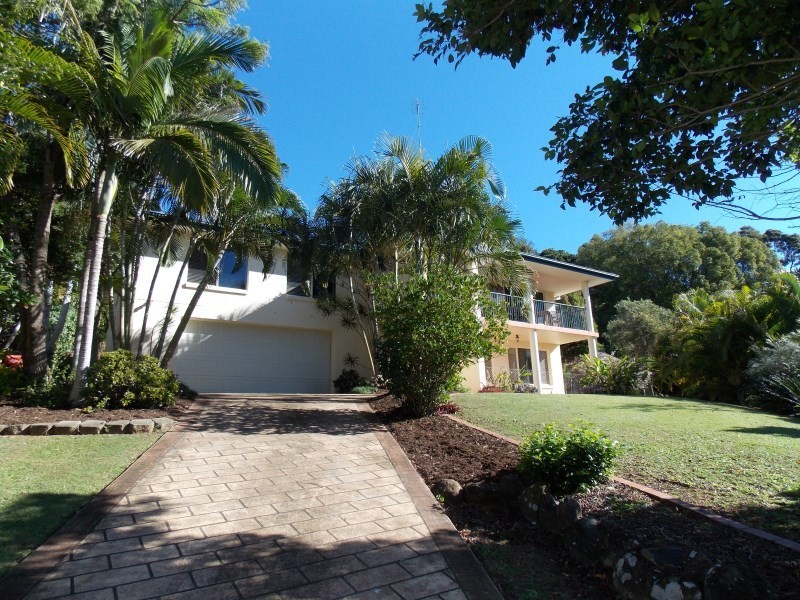 5 Dromara Court, Banora Point NSW 2486