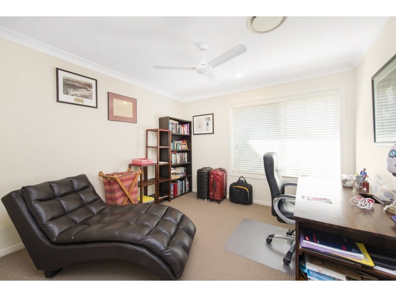 5 Dromara Court, Banora Point NSW 2486