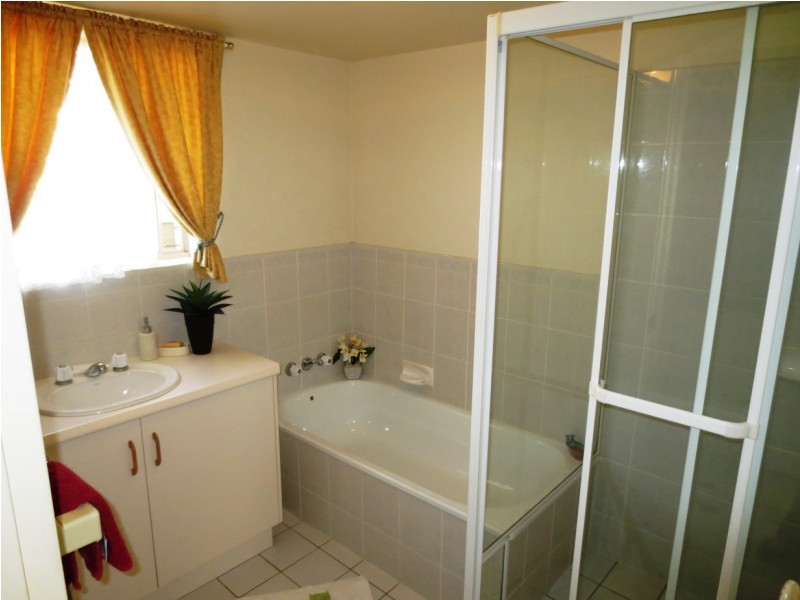 6/18 Dutton Street, Coolangatta QLD 4225