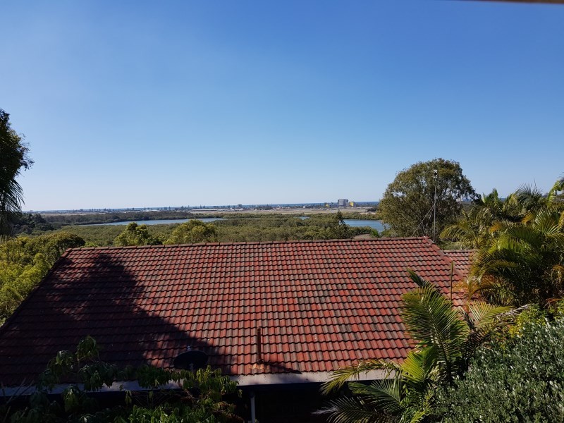 16 Anconia Avenue, Tweed Heads West NSW 2485
