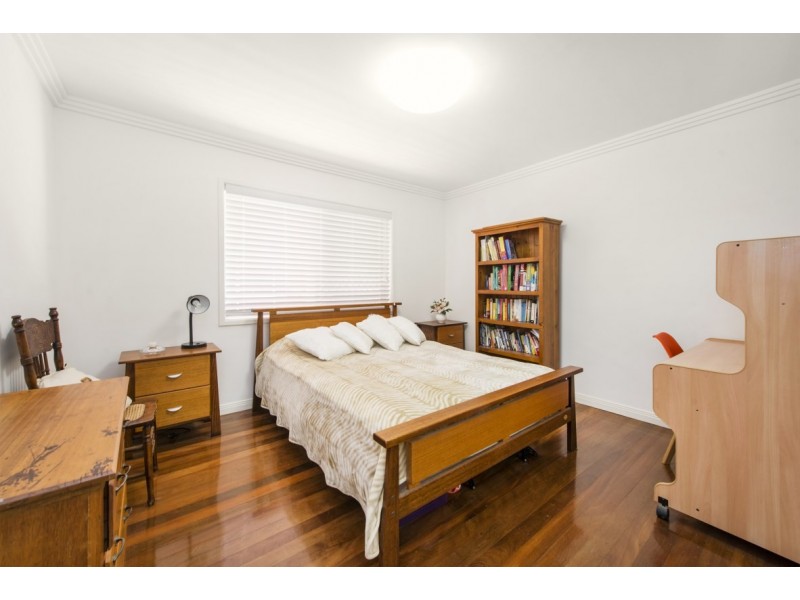 2/58 Pacific Parade, Bilinga QLD 4225