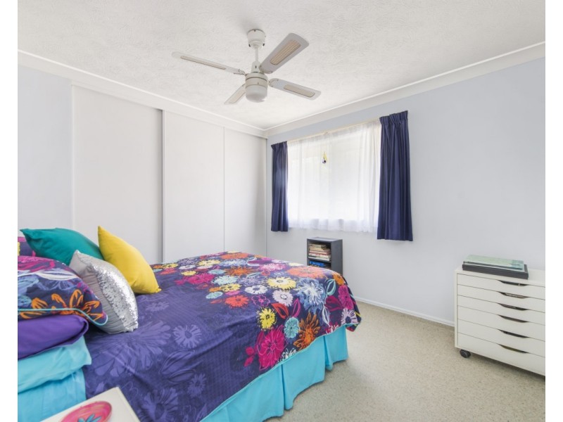 8/18 Dutton Street, Coolangatta QLD 4225