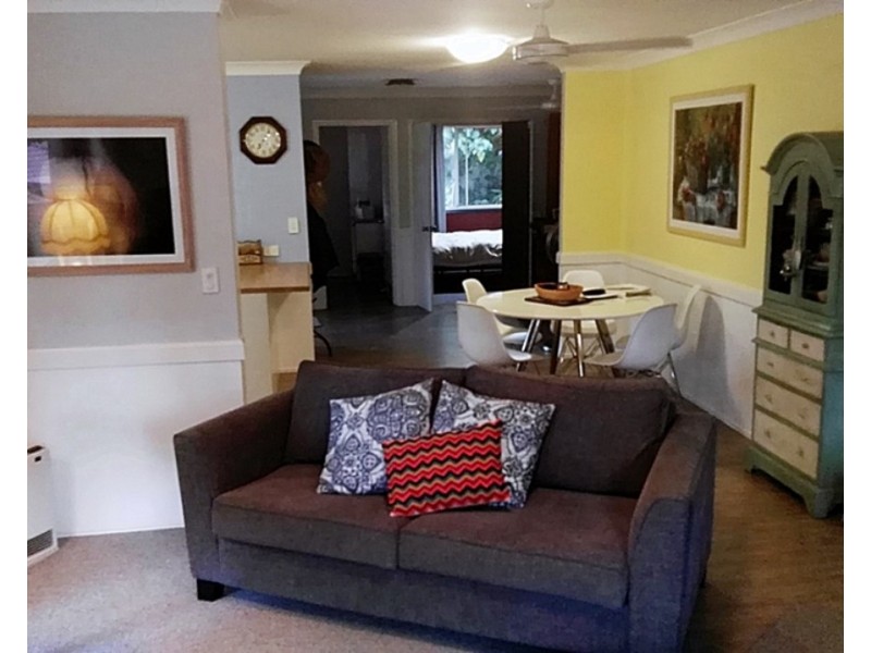 79 Clareville Road, Uki NSW 2484