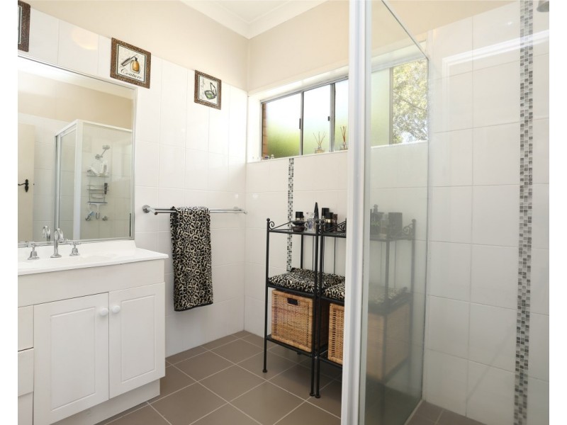 92 Minjungbal Drive, Tweed Heads South NSW 2486