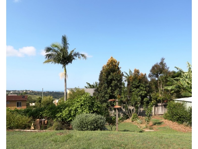 16 Roberta Crescent, Bilambil Heights NSW 2486