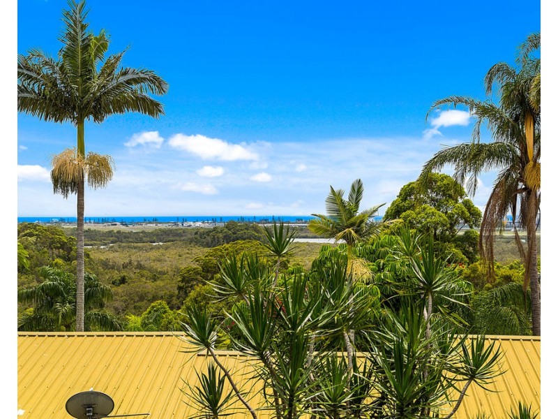 18 Myeerimba Parade, Tweed Heads West NSW 2485