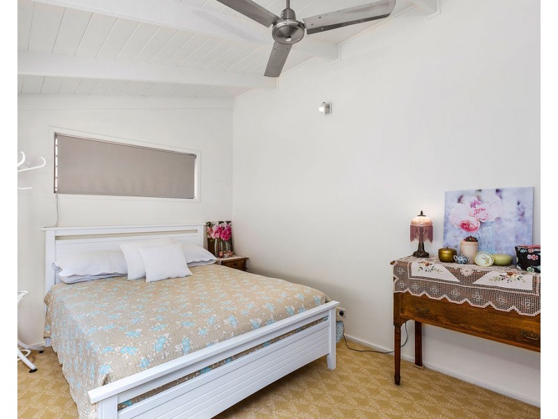 18 Myeerimba Parade, Tweed Heads West NSW 2485