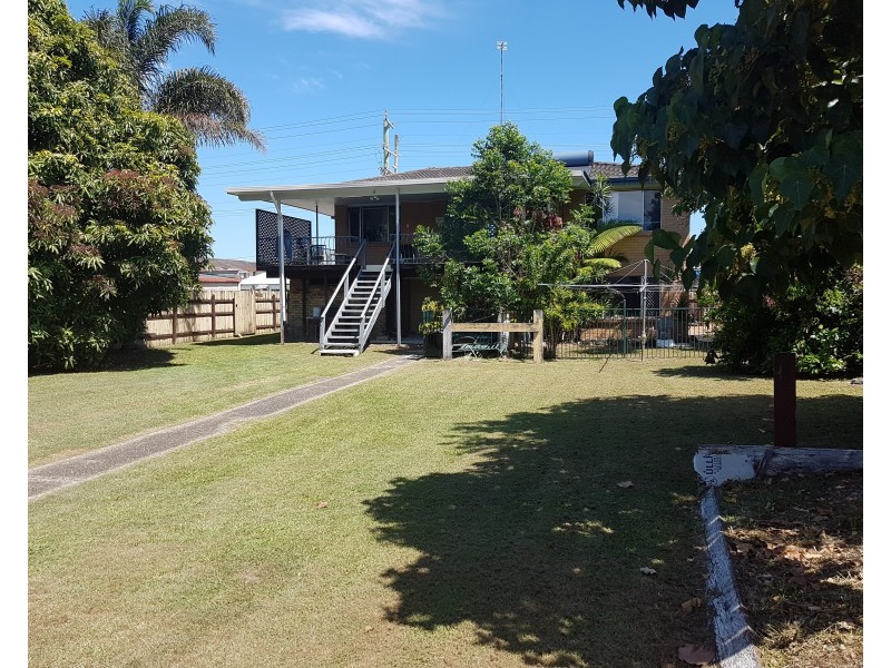 227 Kennedy Drive, Tweed Heads West NSW 2485